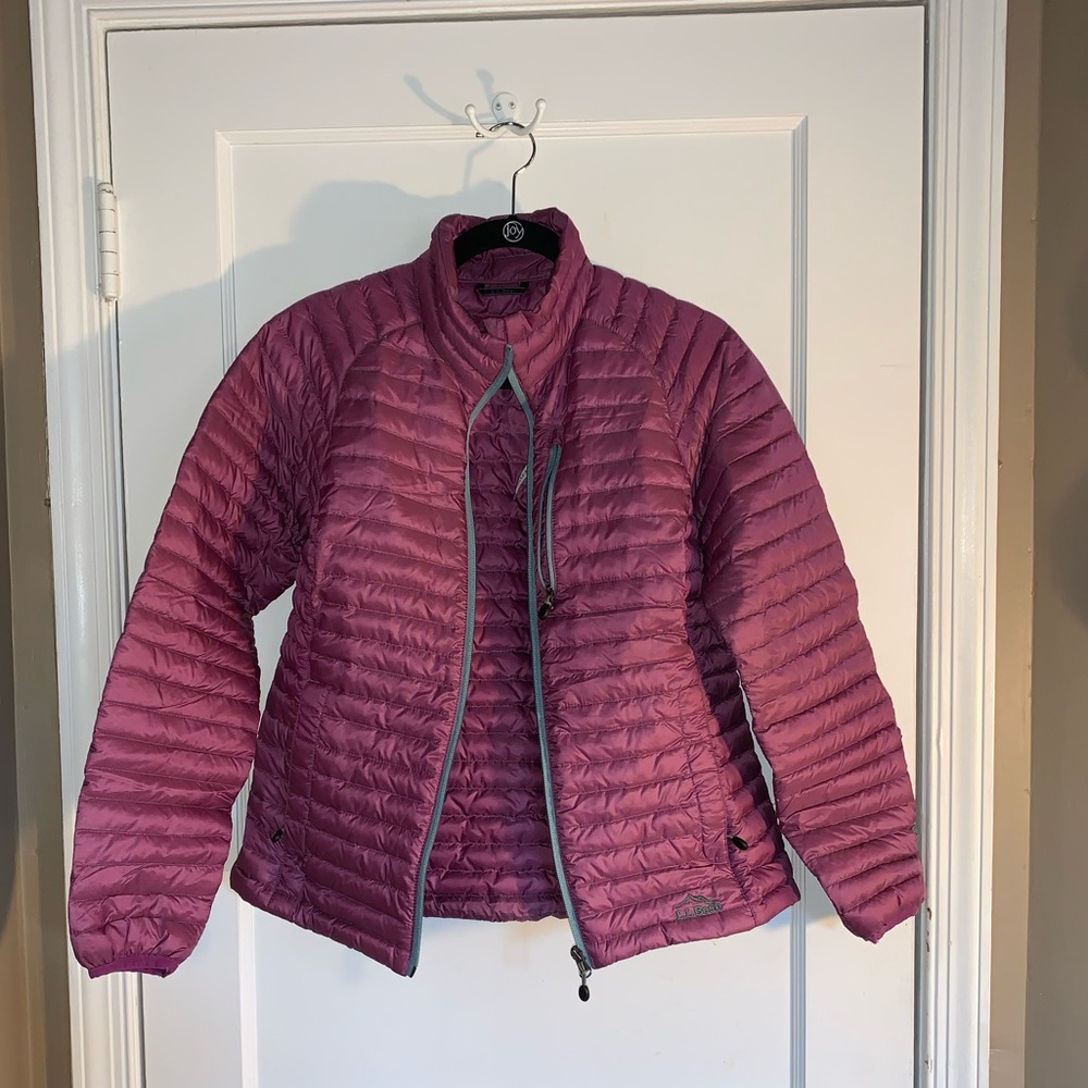 L.L.Bean Women’s Ultralight 850 Down jacket